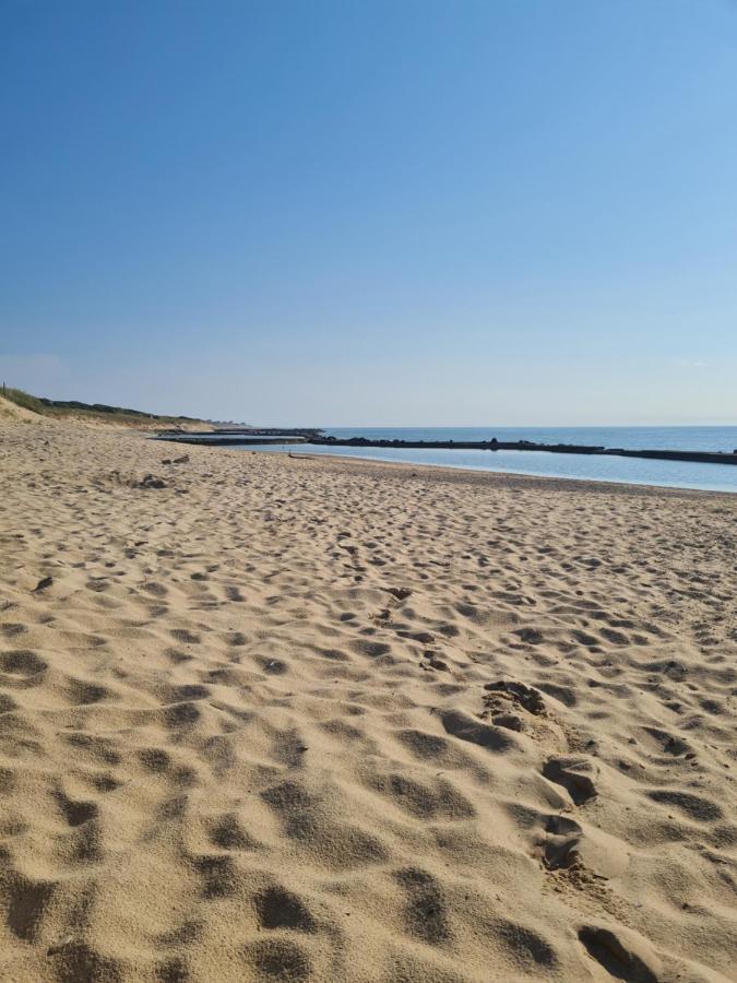 Chalet Cosy à 10min des plages- Soulac-sur-Mer Extérieur photo